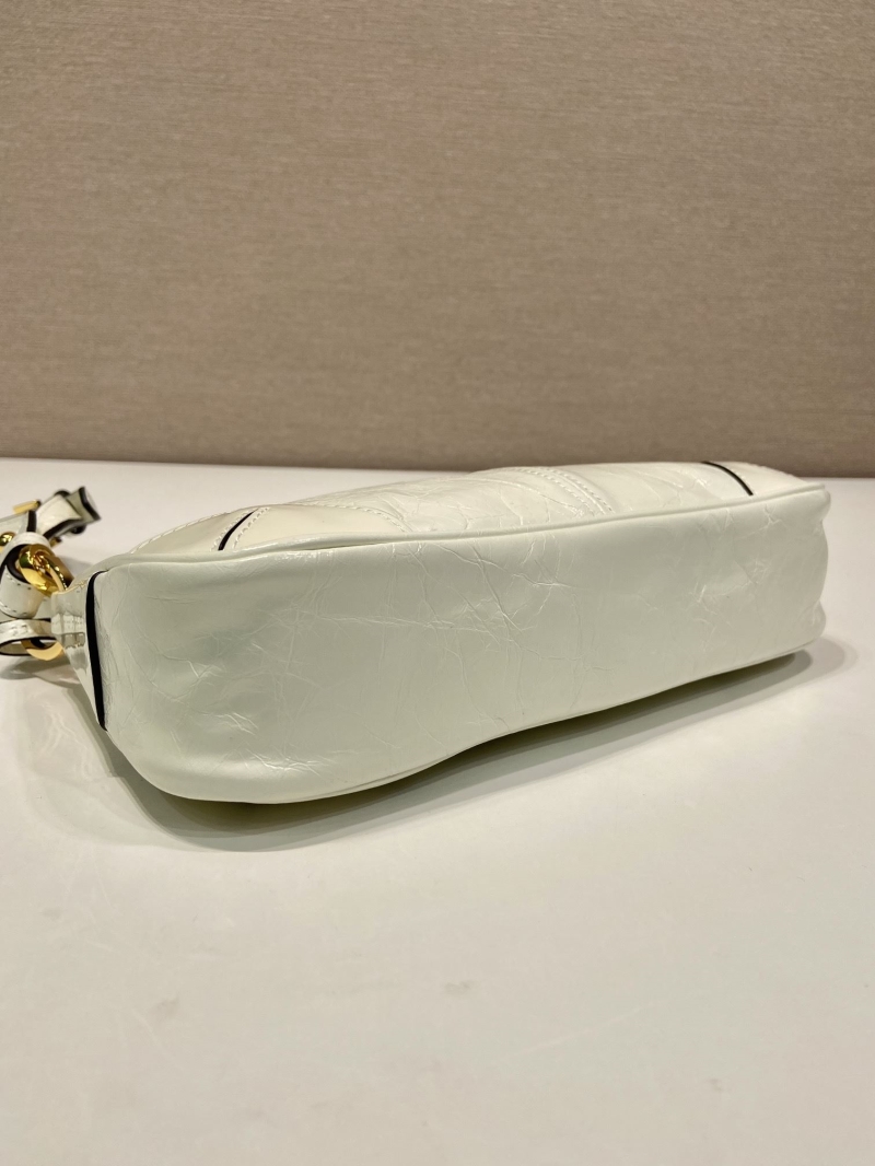 Pra*a hobo bags